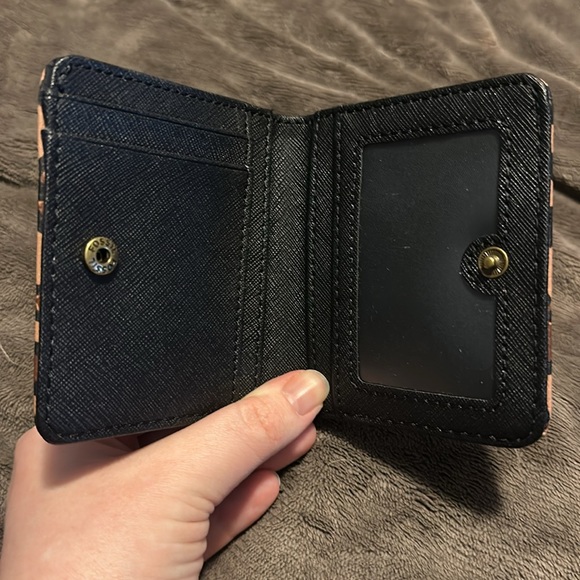 Fossil wallet - Picture 2 of 3